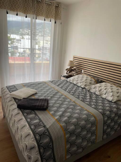 Rare ! Spacieux T3 En Roof-Top Au Barachois - 2 Ch Climatisees - 6 Couchages - Proche Aeroport Saint-Denis Luaran gambar