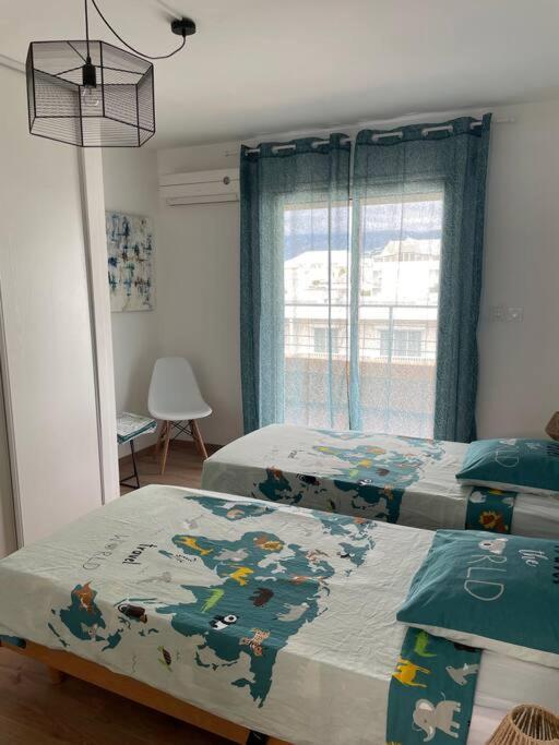 Rare ! Spacieux T3 En Roof-Top Au Barachois - 2 Ch Climatisees - 6 Couchages - Proche Aeroport Saint-Denis Luaran gambar